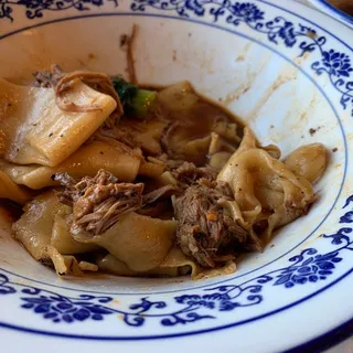 24. Stewed Pork Handmade Noodles