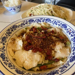 36. Hot Oil Noodles with Fish Fillet