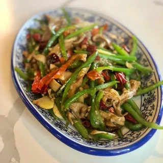 49. Pork Tripe with Green Pepper