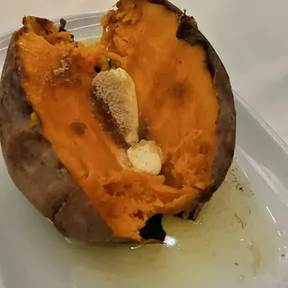 Mashed Sweet Potatoes with Maple and Candied Pecans