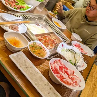 Shrimp paste, beef and lamb combo, braised intestine, vermicelli