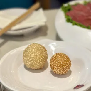 The waitress walked by to offer us fresh sesame balls!