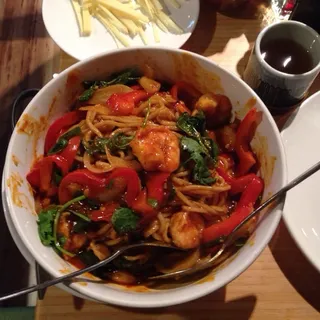 Red Curry Prawn Noodles