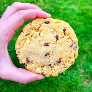Out Of This World cookie