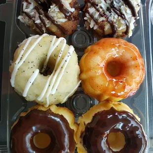 Strawberry dipped &amp; chocolate dipped, german chocolate, lemon poppyseed bundt cakes