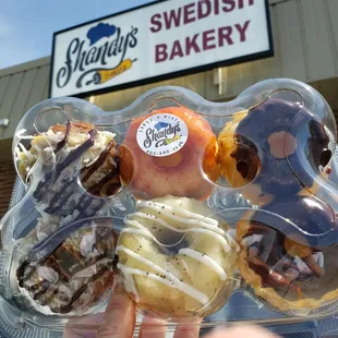 Mini Bundt cakes