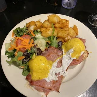 Eggs Benedict Brunch