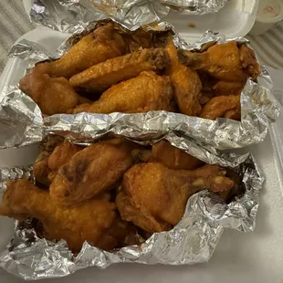 Hot and mild chicken wings
