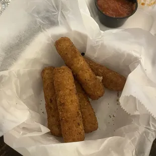 Mozzarella Sticks, crunchy and delicious!