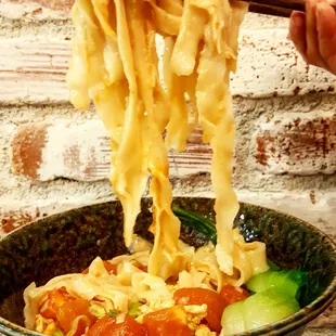 Tomato and Egg Noodles
