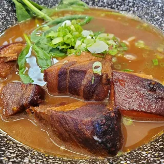 Pork belly noodle
