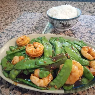 Shrimp and Snow peas.