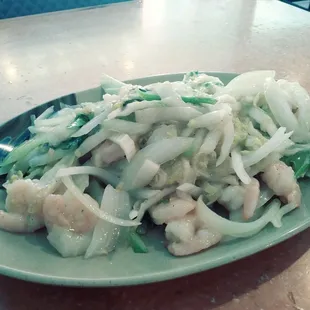 Shrimp chow mein.