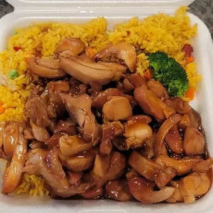 Borboun chicken  with fried rice