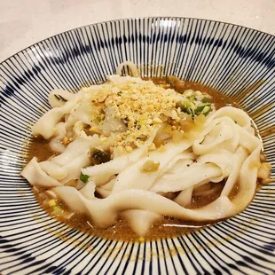 Sesame Dandan Noodle (thick)