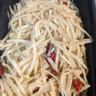 Sour and Hot Potato Shreds