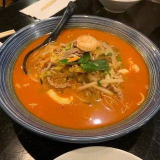 Seafood Jjamppong Noodle Soup