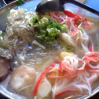 Seafood Hot Pot