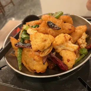 Dry Sizzling Pot Shrimp &amp; Fish