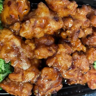 General Tso's Chicken (carry-out order)