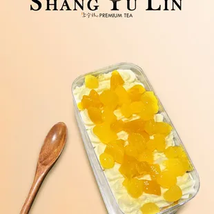 紅柚特調奶油 新鮮芒果 脆波波 原味蛋糕
Contain Fresh Mango, Crystal Boba and Classic Plain Cake
(seasonal)