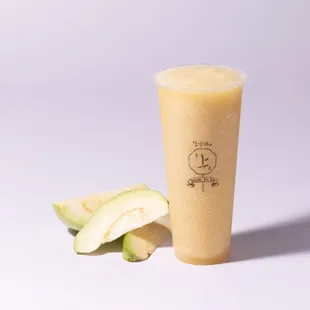 Guava Smoothie.
Guava syrup blend with Premium Green Tea