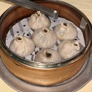 D3. Black Truffle Soup Dumpling with Pork