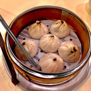 D3. Black Truffle Soup Dumpling with Pork