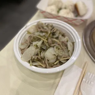 Shredded Pork and Preserved Vegetables with Rice Cakes
