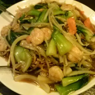 P4. Baby Shrimp Pan-Fried Noodles