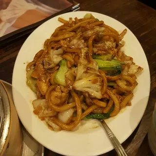 P5. Shanghai Style Pan-Fried Noodles