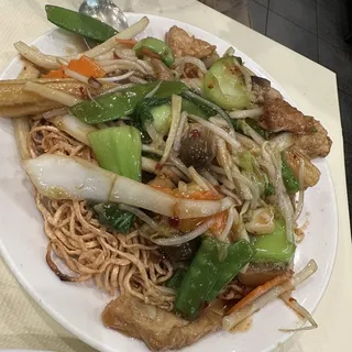 P7. Vegetable Pan-Fried Noodles