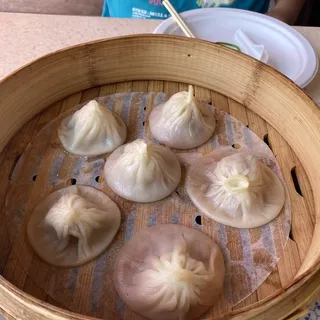 25 Frozen Meaty Soupy Dumplings (Xiao-Long-Bao) 25 pcs