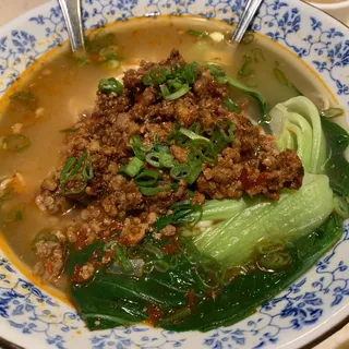 Shanghai Spicy Ground-Pork Noodle Soup