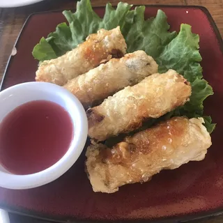 Crispy Shrimp & Crab Egg Roll *