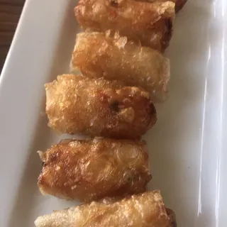 Crispy Shrimp Egg Roll *