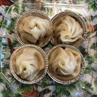 Shanghai Pork Dumplings (4pc) *