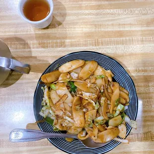 Shanghai R1. Stir Fried Rice Cakes /