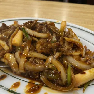 B2. Mongolian Beef /