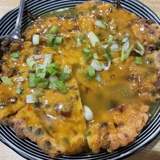 E4. Beef Egg Foo Young /