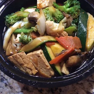 T3. Tofu with Fresh Vegetables