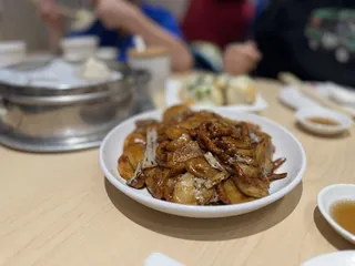 Shanghai Taste