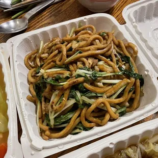Shanghai Style Chow Mein