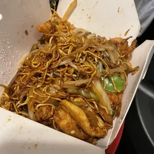 Chicken Lo Mein