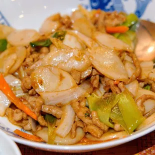 Shanghai stir-fried pork with rice cake