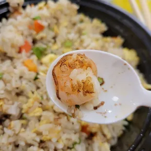 Shrimp was burnt. The whole dish had such a strong smokey, burnt flavor.