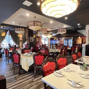sushi and sashimi, interior