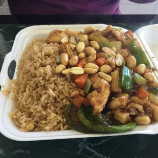 Kung Pao Chicken Lunch Combo - huge portion, nice dish.