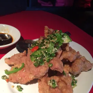 701. Salt and Pepper Calamari