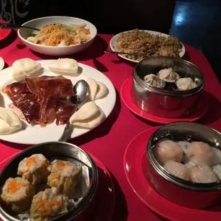106. Shanghai Pork Dumplings 5pc